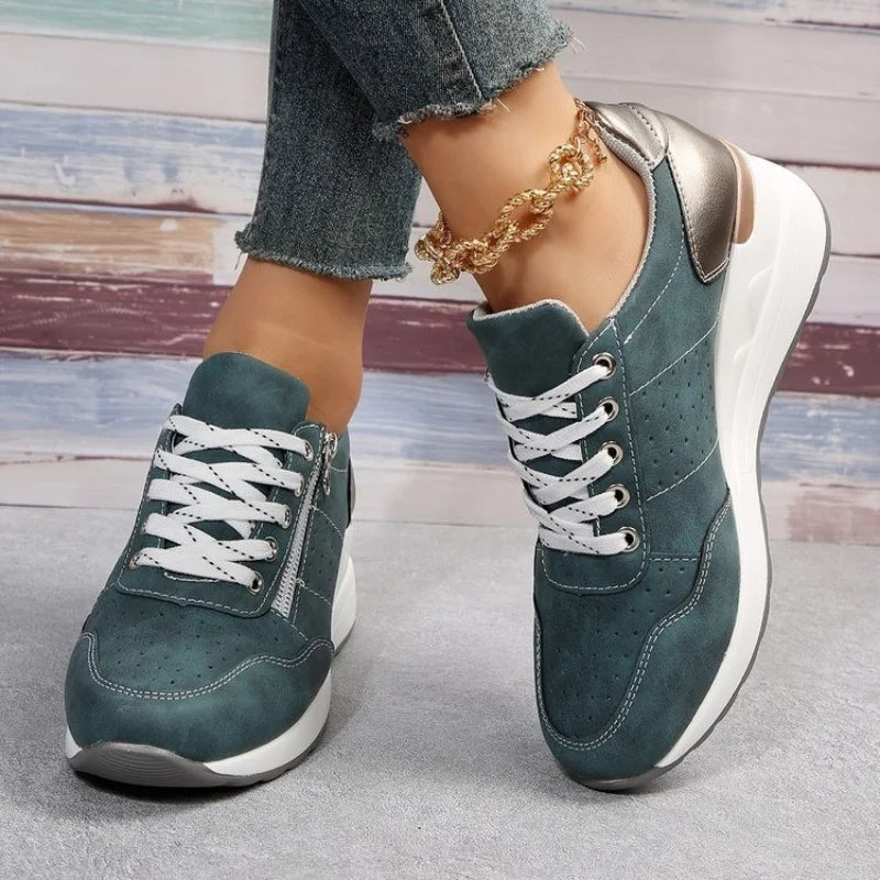 Bella Sneaker