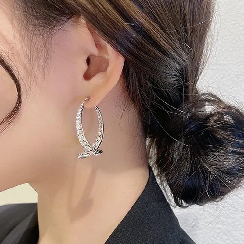 Glanzvolle Kristall-Creolen