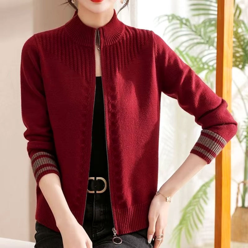 Anne Rollkragen-Cardigan